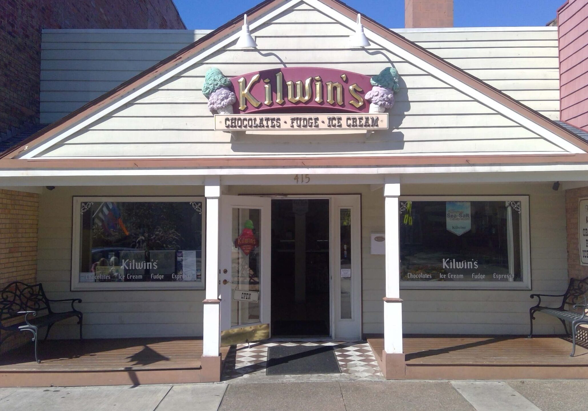 Kilwin's candy and ice cream shop exterior