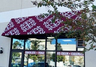 Kilwins chocolate and ice cream shop entrance