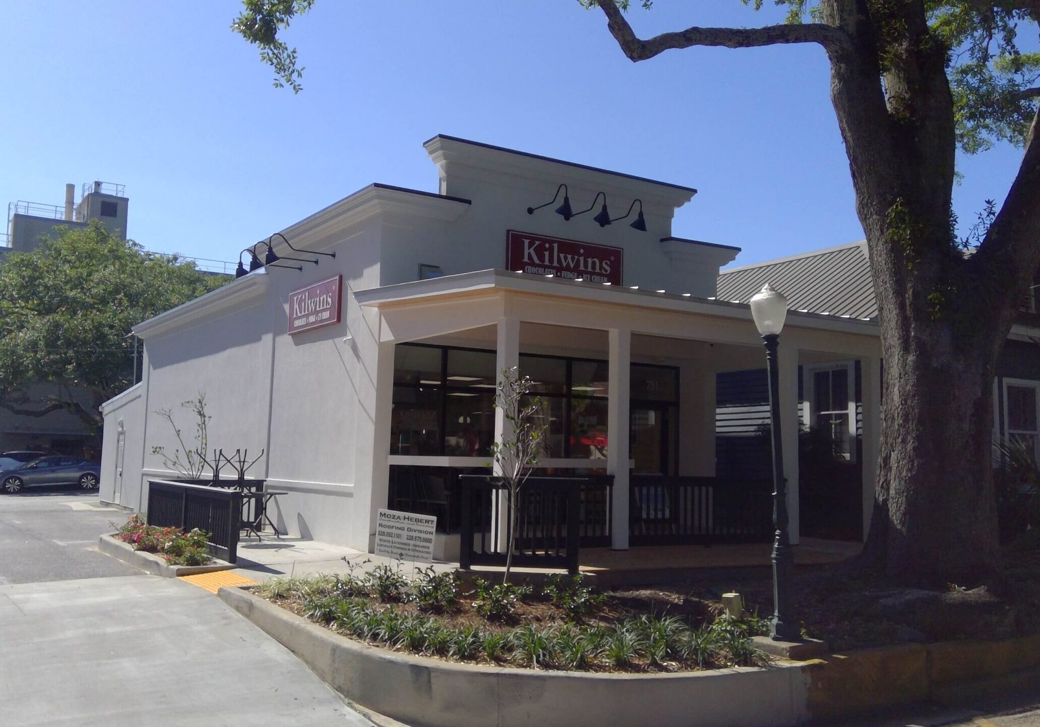 Ocean Springs, MS Kilwins storefront